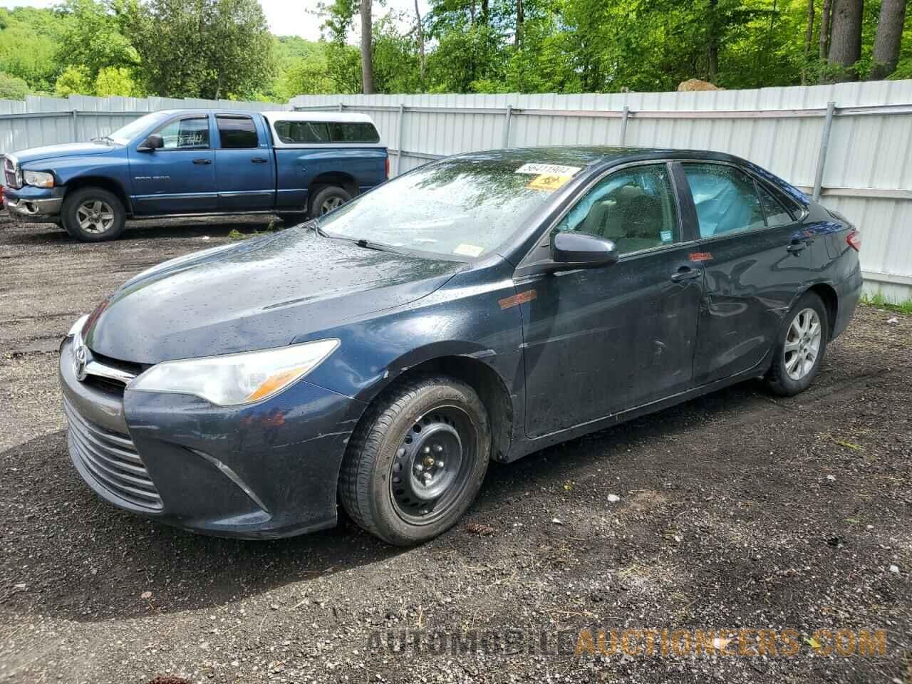 4T1BF1FK3GU217983 TOYOTA CAMRY 2016