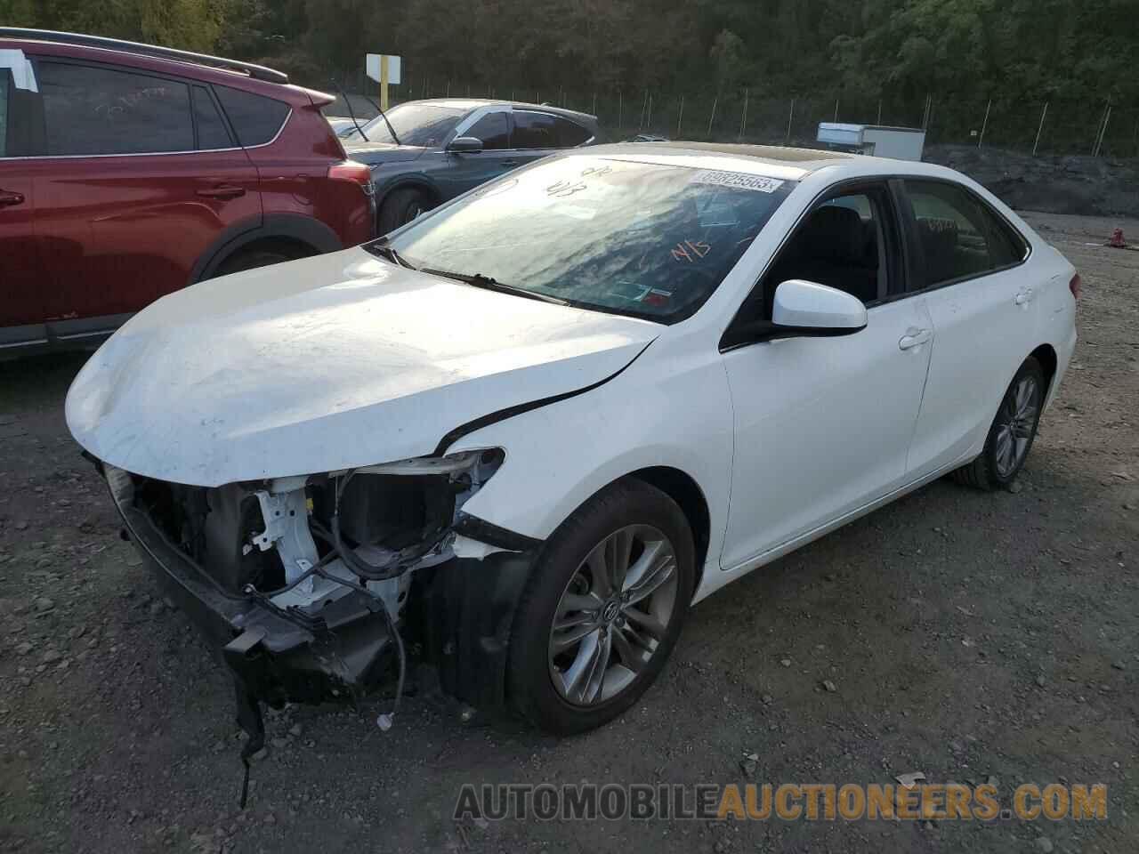 4T1BF1FK3GU225212 TOYOTA CAMRY 2016