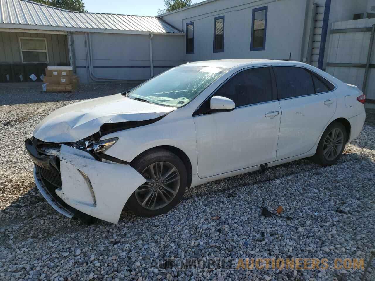 4T1BF1FK3GU226263 TOYOTA CAMRY 2016