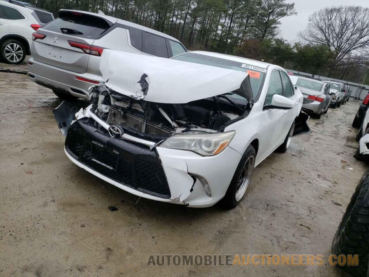 4T1BF1FK3GU241698 TOYOTA CAMRY 2016