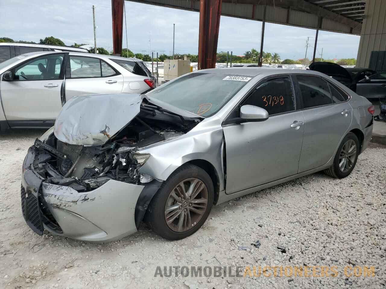 4T1BF1FK3GU257108 TOYOTA CAMRY 2016