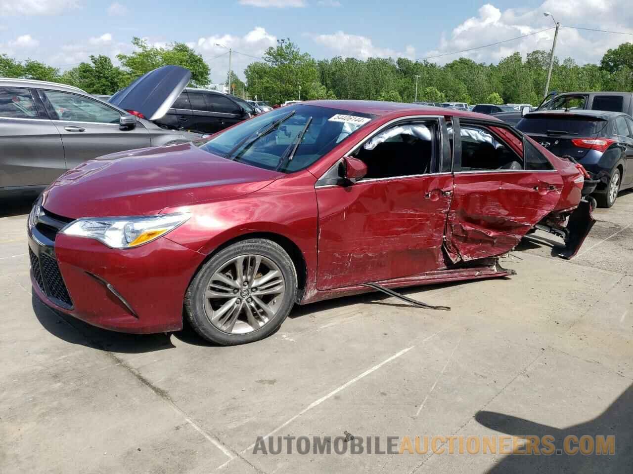 4T1BF1FK3GU521511 TOYOTA CAMRY 2016