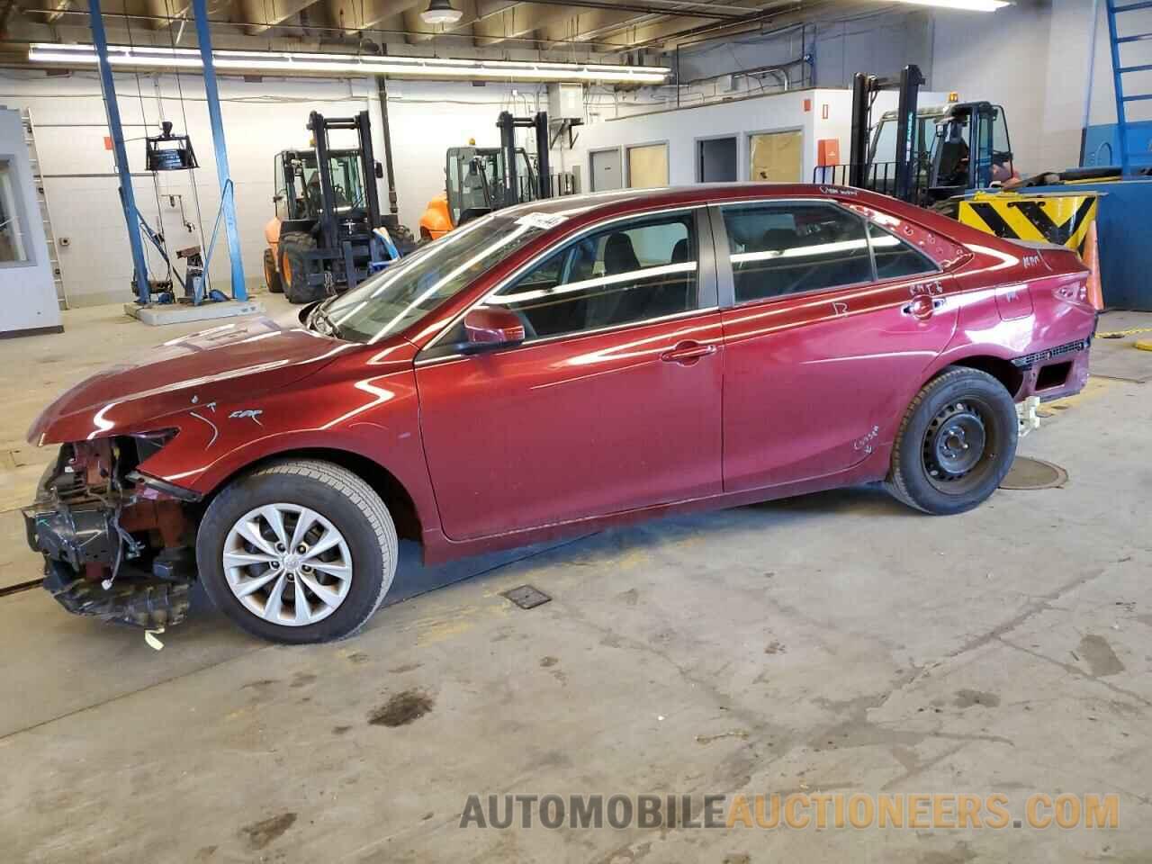 4T1BF1FK3GU557621 TOYOTA CAMRY 2016