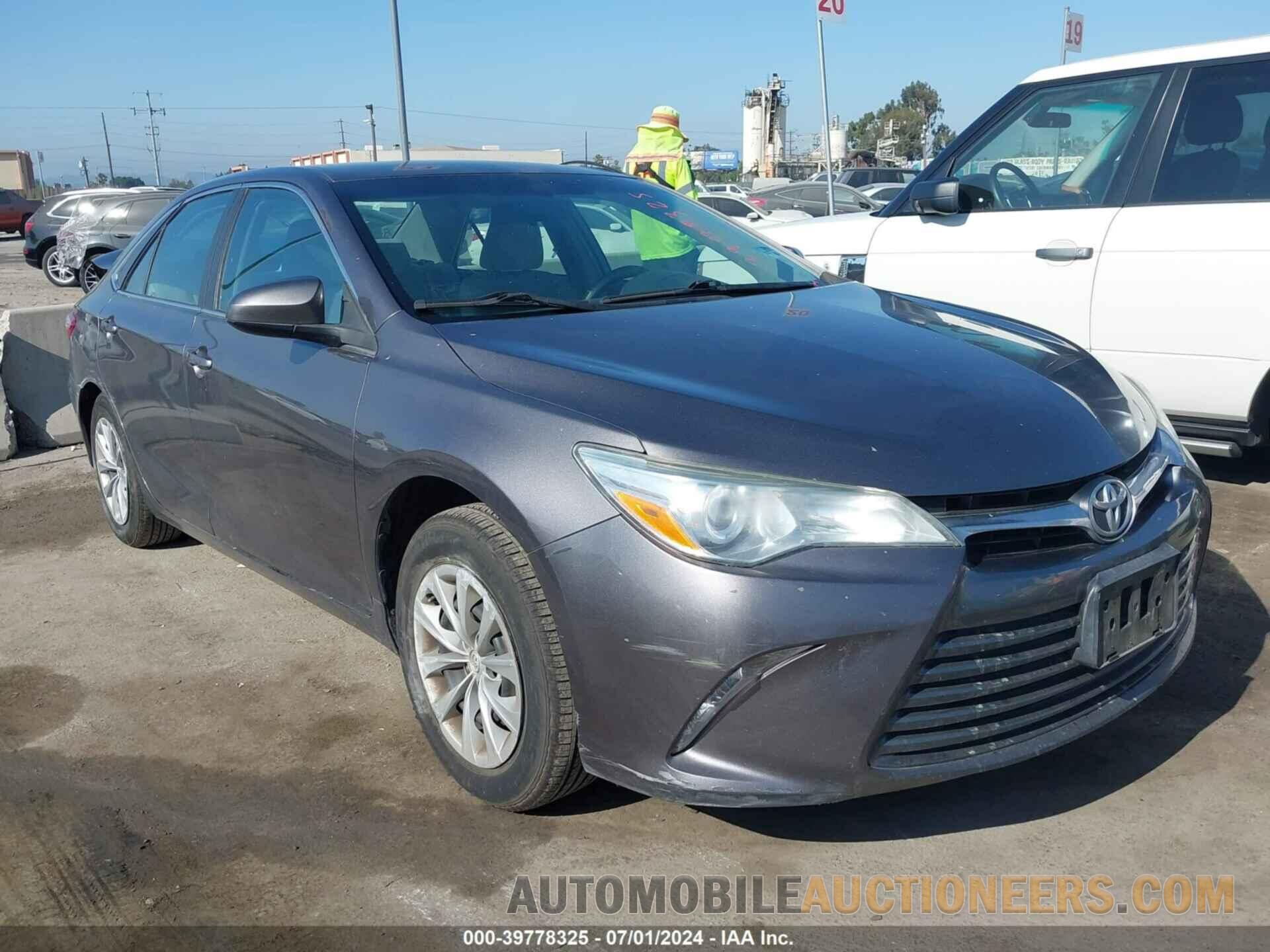 4T1BF1FK3GU577822 TOYOTA CAMRY 2016