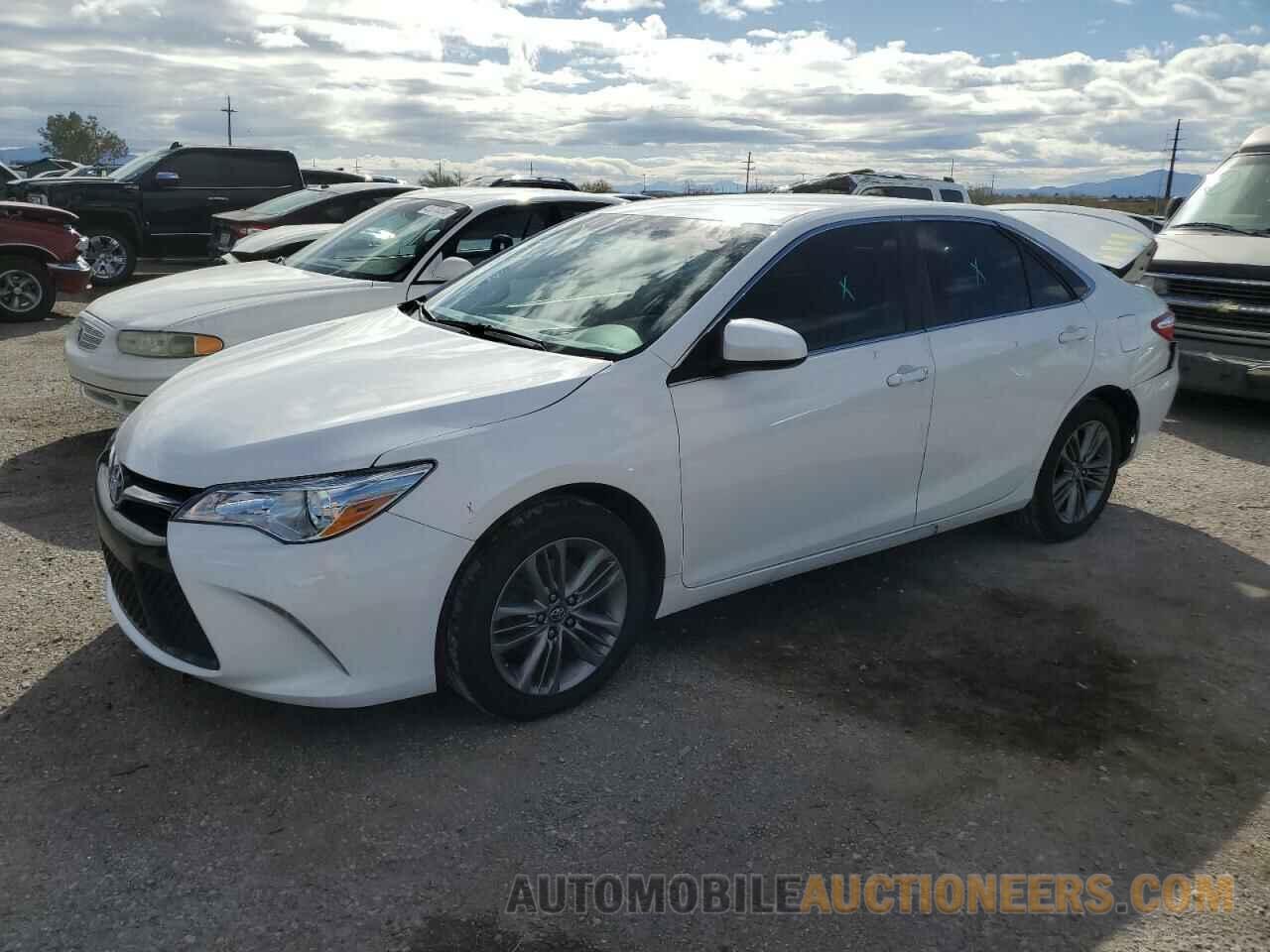 4T1BF1FK3HU302162 TOYOTA CAMRY 2017