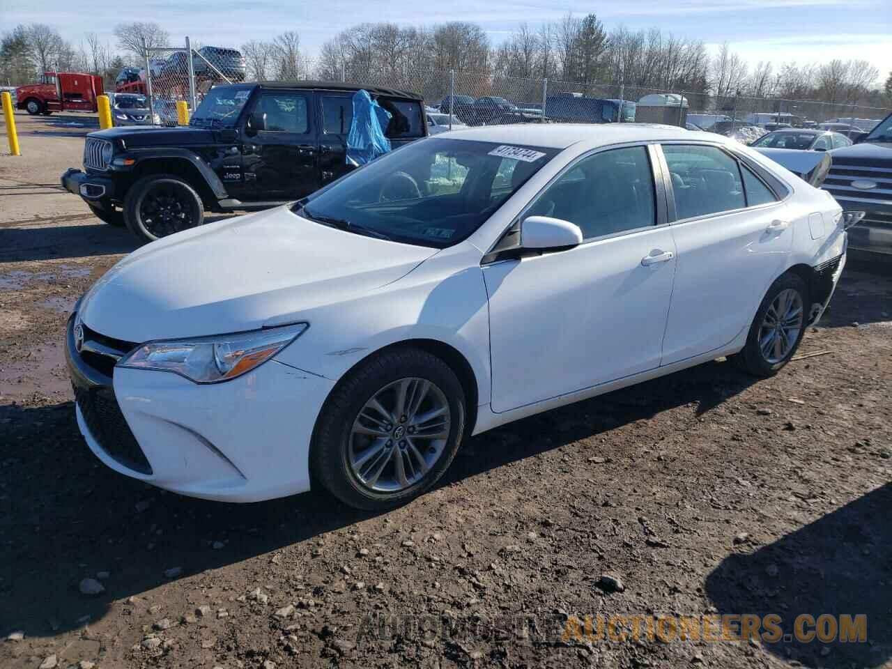 4T1BF1FK3HU302811 TOYOTA CAMRY 2017