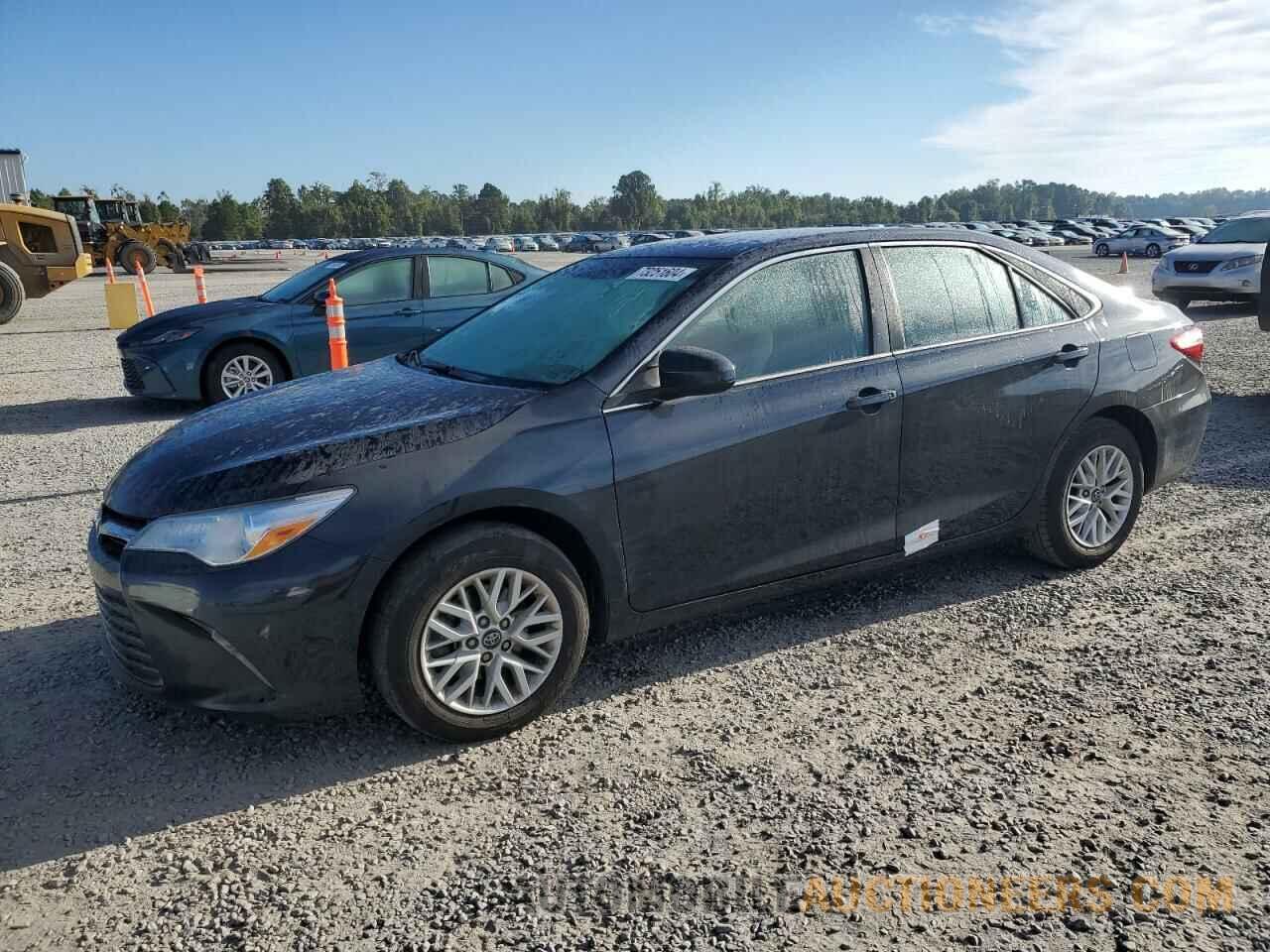 4T1BF1FK3HU316823 TOYOTA CAMRY 2017