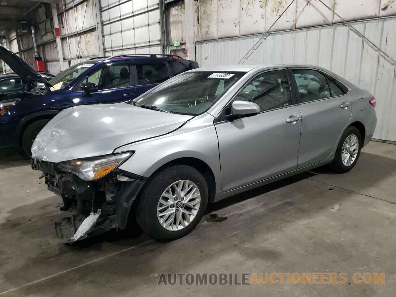 4T1BF1FK3HU329930 TOYOTA CAMRY 2017