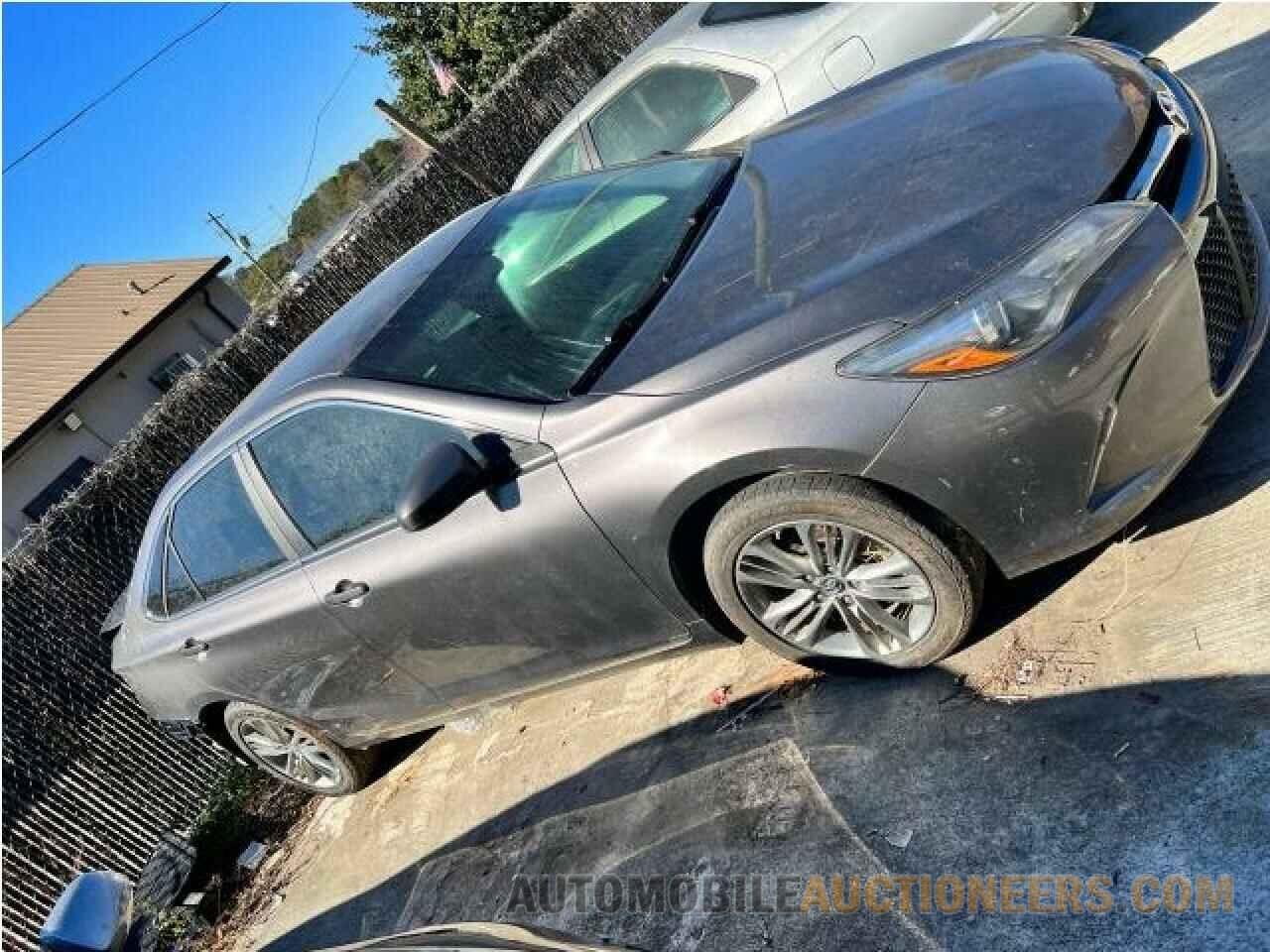 4T1BF1FK3HU374611 TOYOTA CAMRY 2017