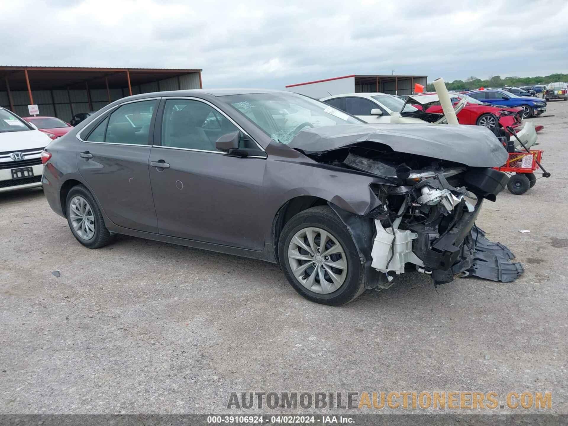 4T1BF1FK3HU406232 TOYOTA CAMRY 2017