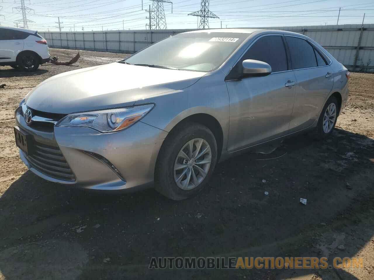 4T1BF1FK3HU423810 TOYOTA CAMRY 2017