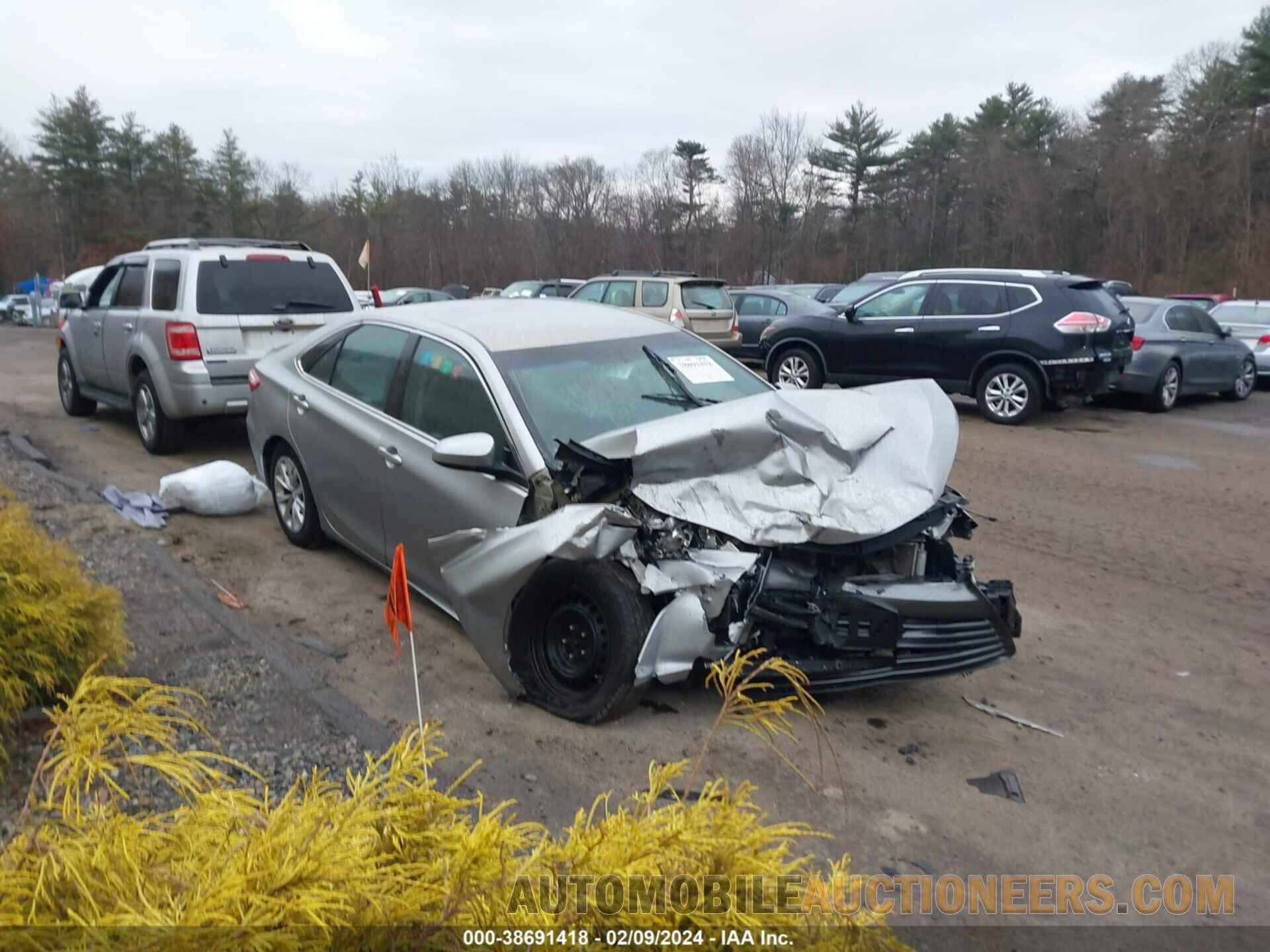 4T1BF1FK3HU687058 TOYOTA CAMRY 2017