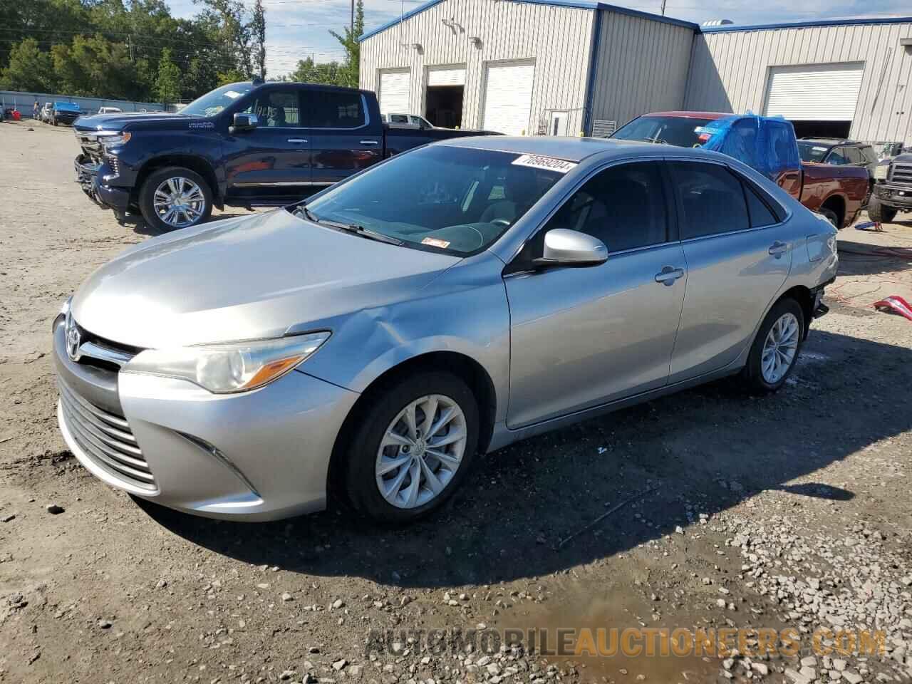 4T1BF1FK3HU701654 TOYOTA CAMRY 2017