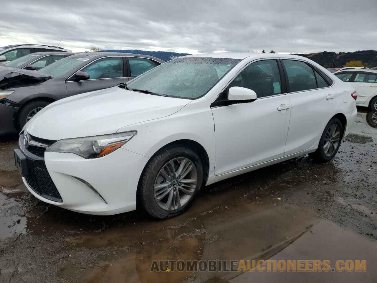 4T1BF1FK3HU702450 TOYOTA CAMRY 2017