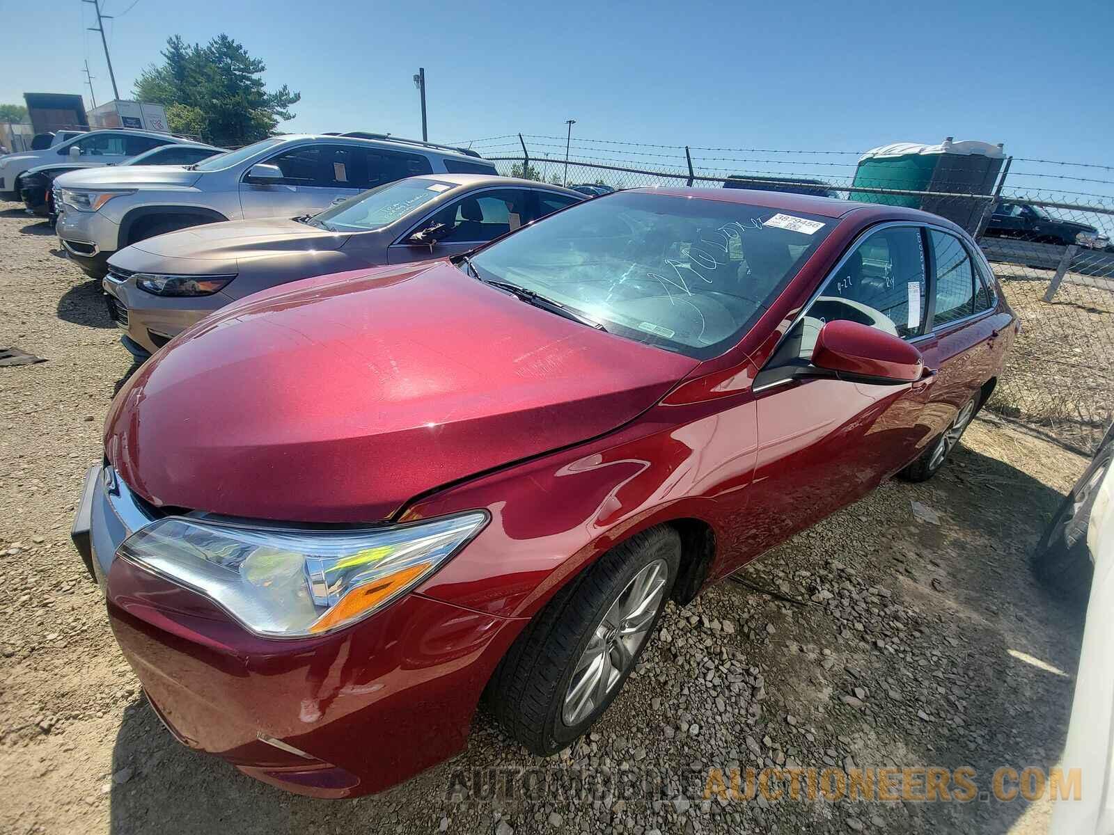 4T1BF1FK3HU808431 Toyota Camry 2017