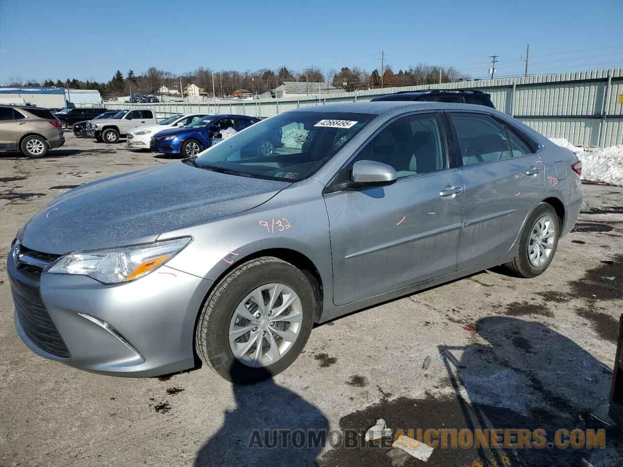 4T1BF1FK3HU810664 TOYOTA CAMRY 2017