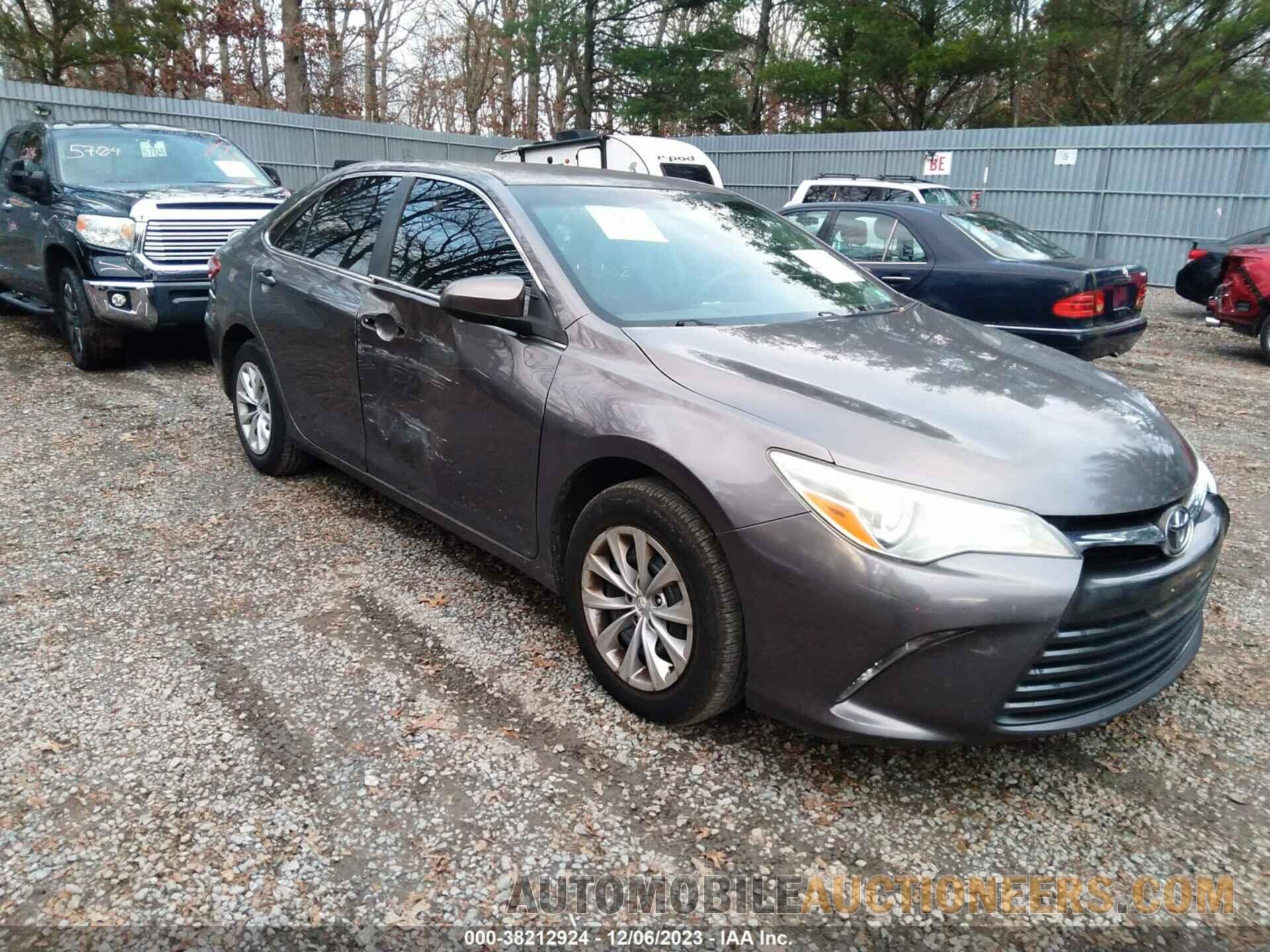 4T1BF1FK4FU915937 TOYOTA CAMRY 2015