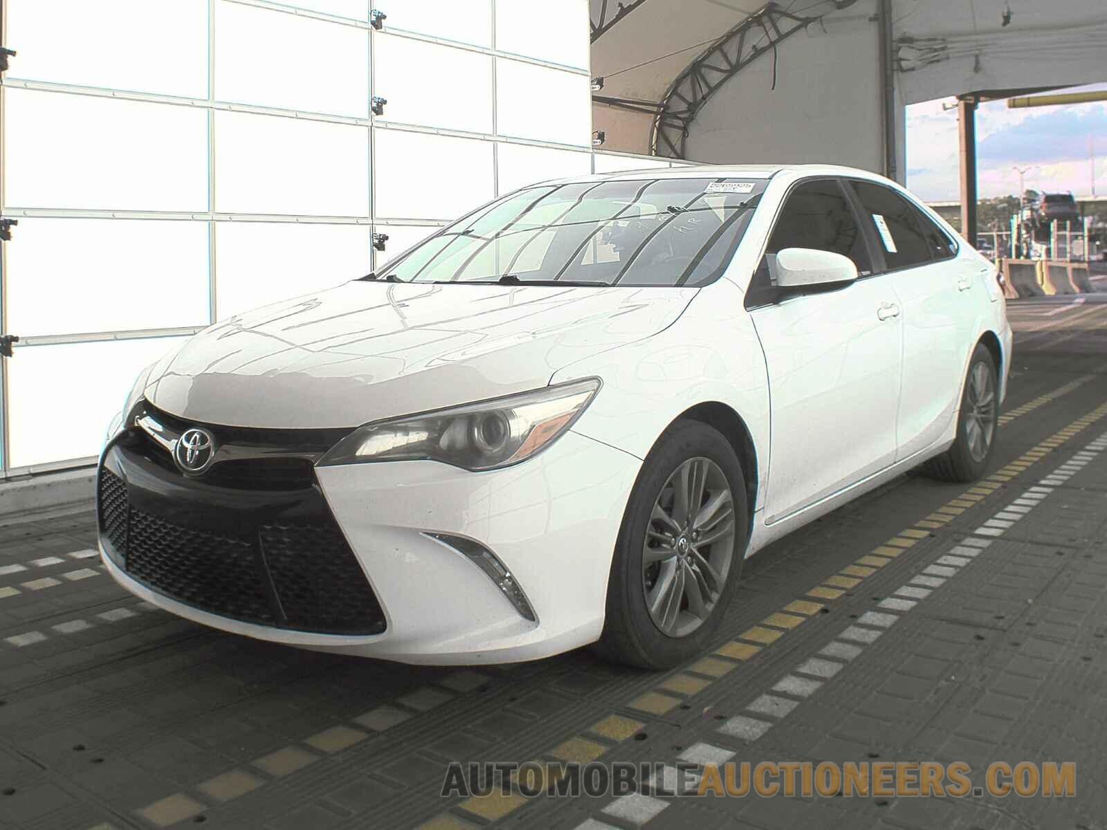 4T1BF1FK4FU981405 Toyota Camry 2015