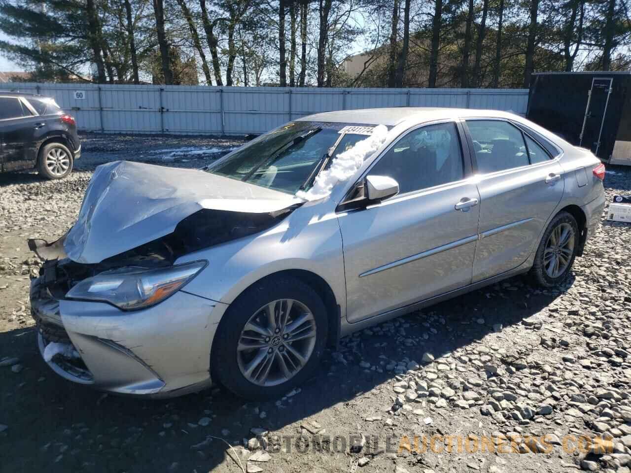 4T1BF1FK4GU152545 TOYOTA CAMRY 2016