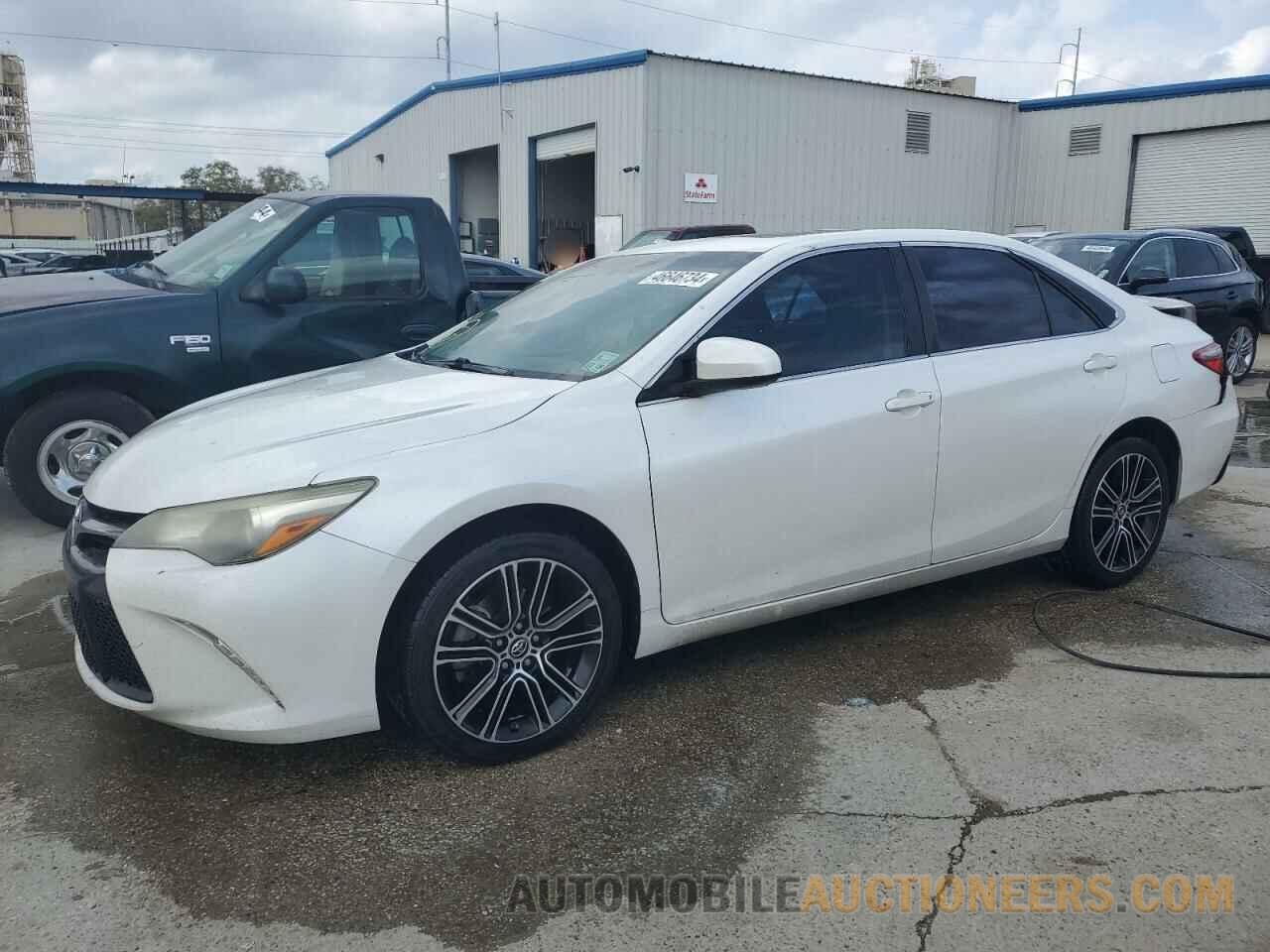 4T1BF1FK4GU187408 TOYOTA CAMRY 2016