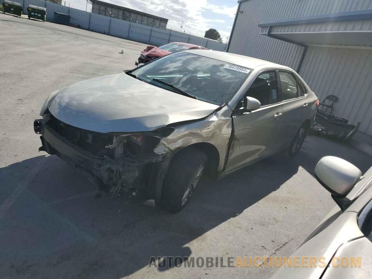 4T1BF1FK4GU511070 TOYOTA CAMRY 2016