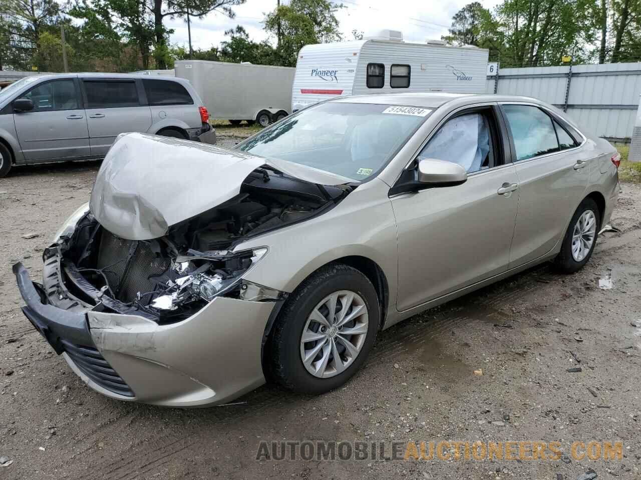 4T1BF1FK4GU566537 TOYOTA CAMRY 2016