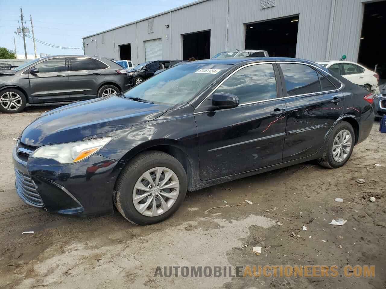 4T1BF1FK4GU570975 TOYOTA CAMRY 2016