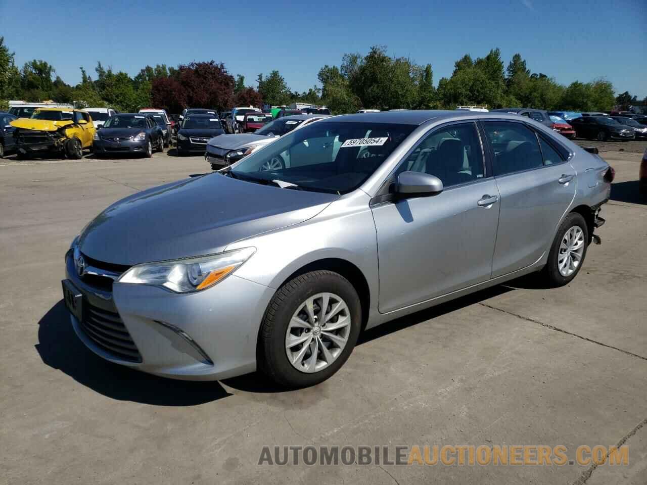 4T1BF1FK4HU272332 TOYOTA CAMRY 2017