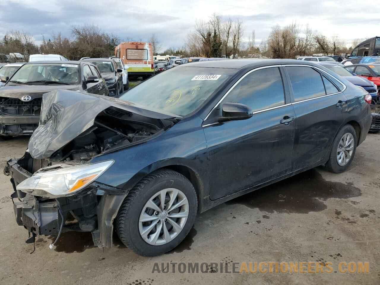 4T1BF1FK4HU310657 TOYOTA CAMRY 2017