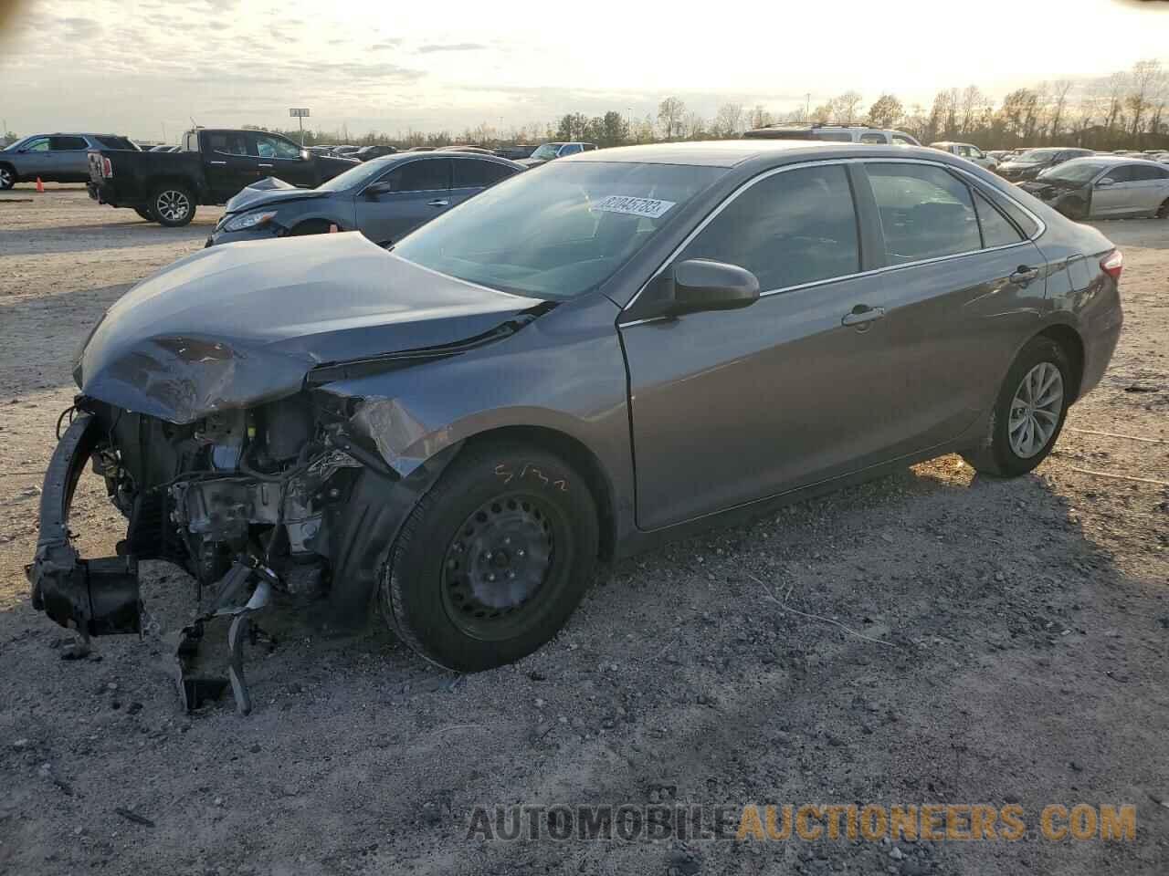 4T1BF1FK4HU327944 TOYOTA CAMRY 2017