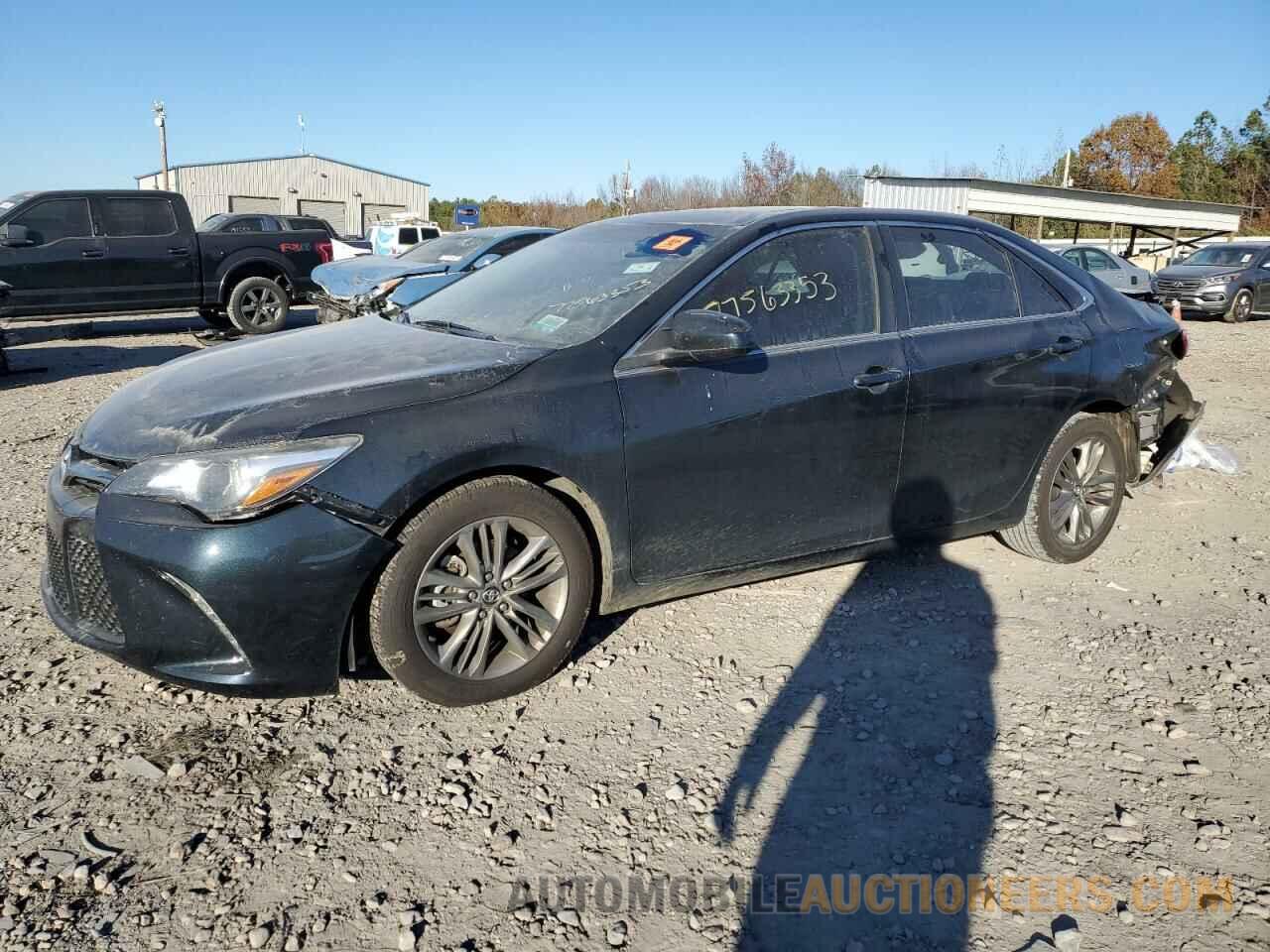 4T1BF1FK4HU386413 TOYOTA CAMRY 2017