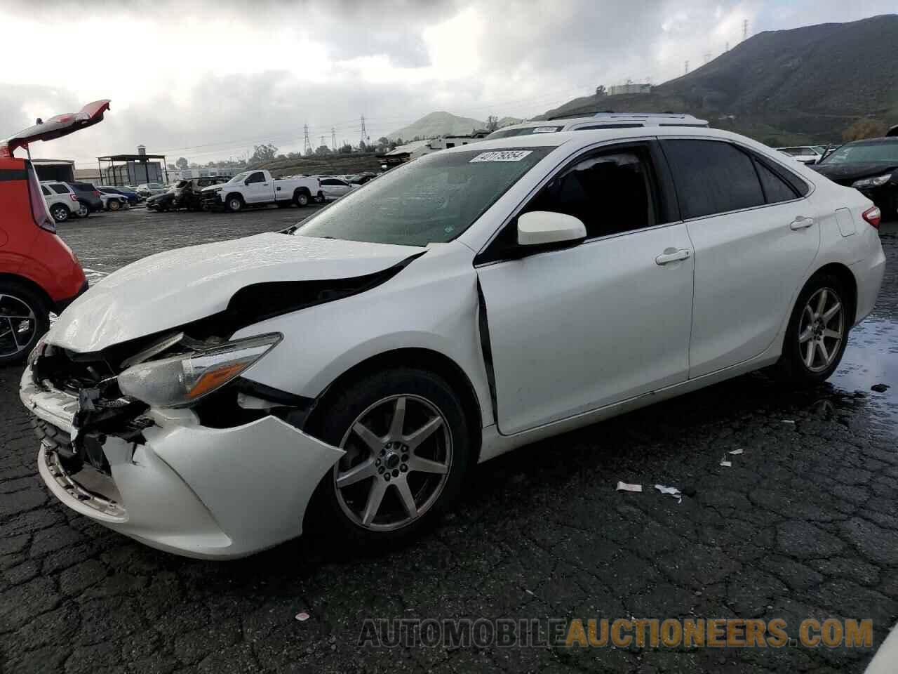 4T1BF1FK4HU399100 TOYOTA CAMRY 2017