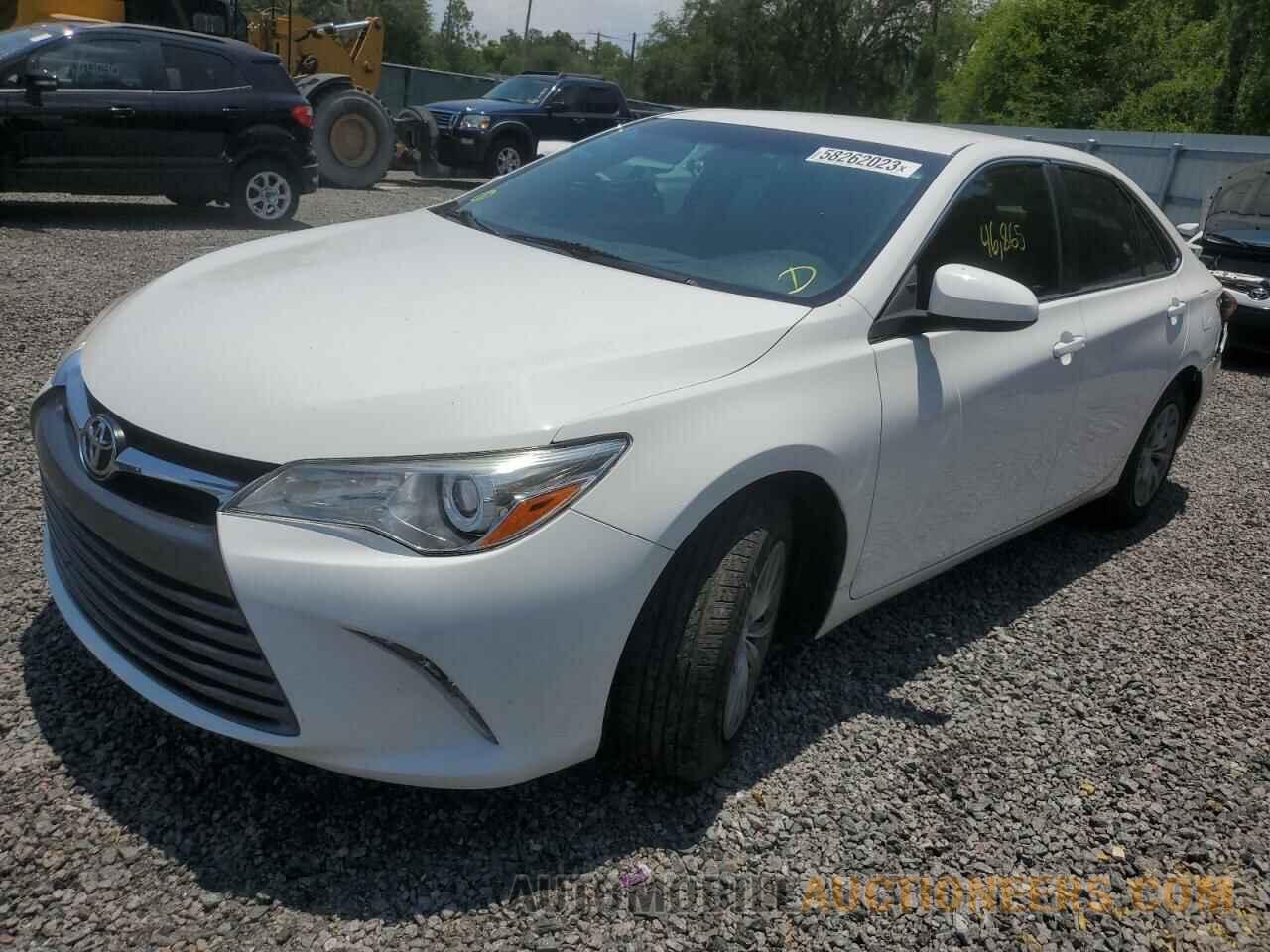 4T1BF1FK4HU423864 TOYOTA CAMRY 2017