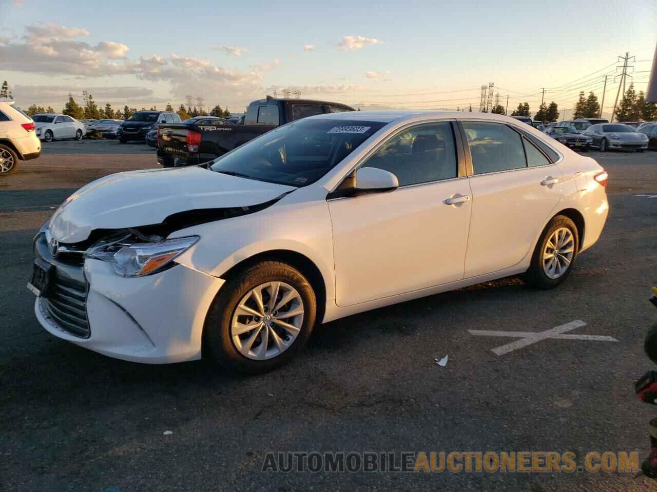 4T1BF1FK4HU444004 TOYOTA CAMRY 2017