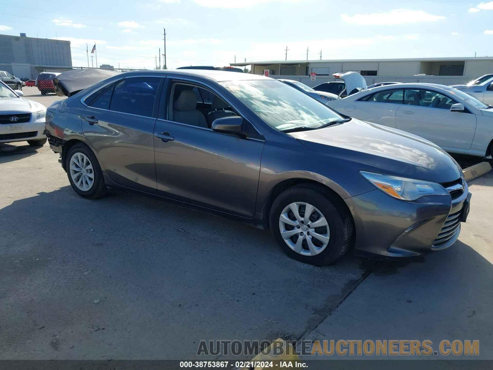 4T1BF1FK4HU636197 TOYOTA CAMRY 2017