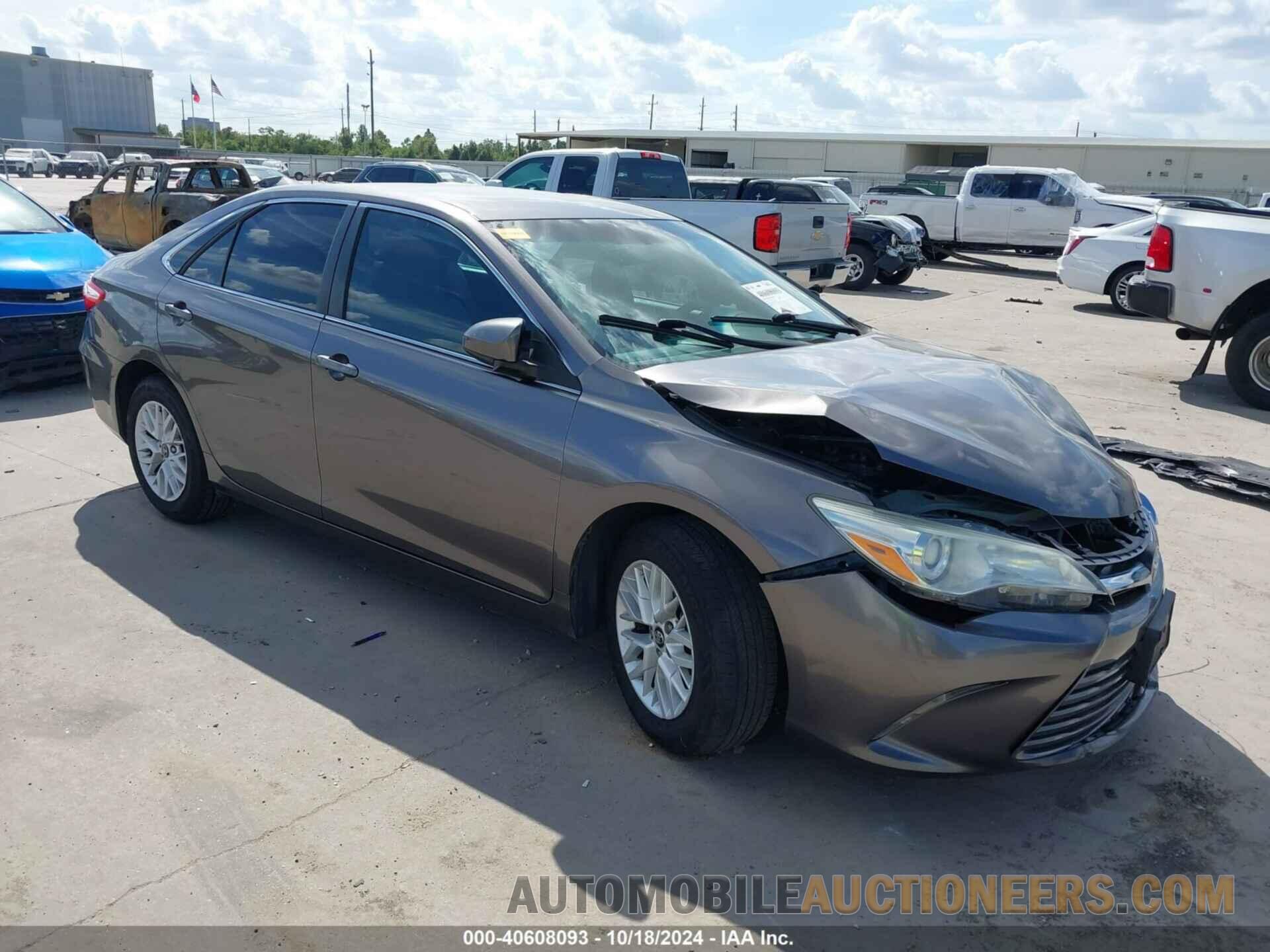 4T1BF1FK4HU640024 TOYOTA CAMRY 2017