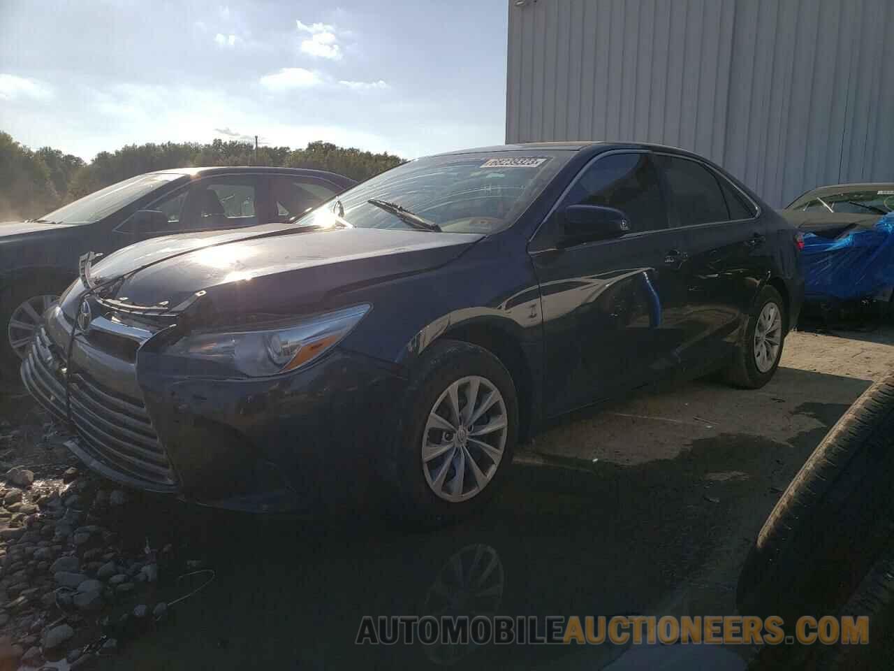 4T1BF1FK4HU643019 TOYOTA CAMRY 2017