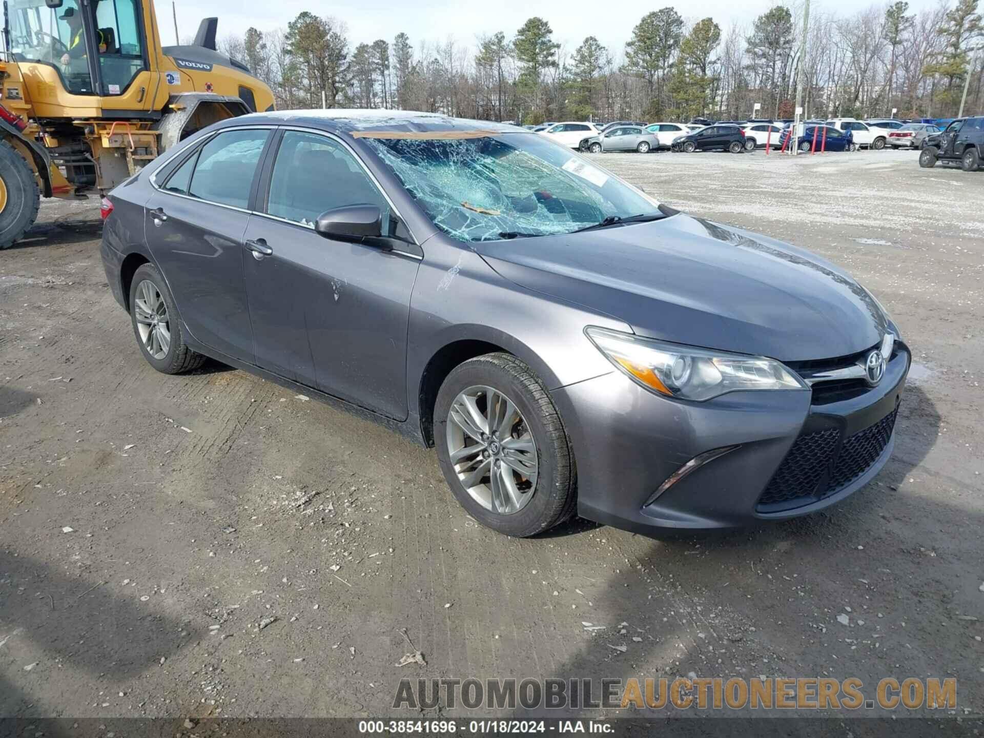 4T1BF1FK4HU643814 TOYOTA CAMRY 2017