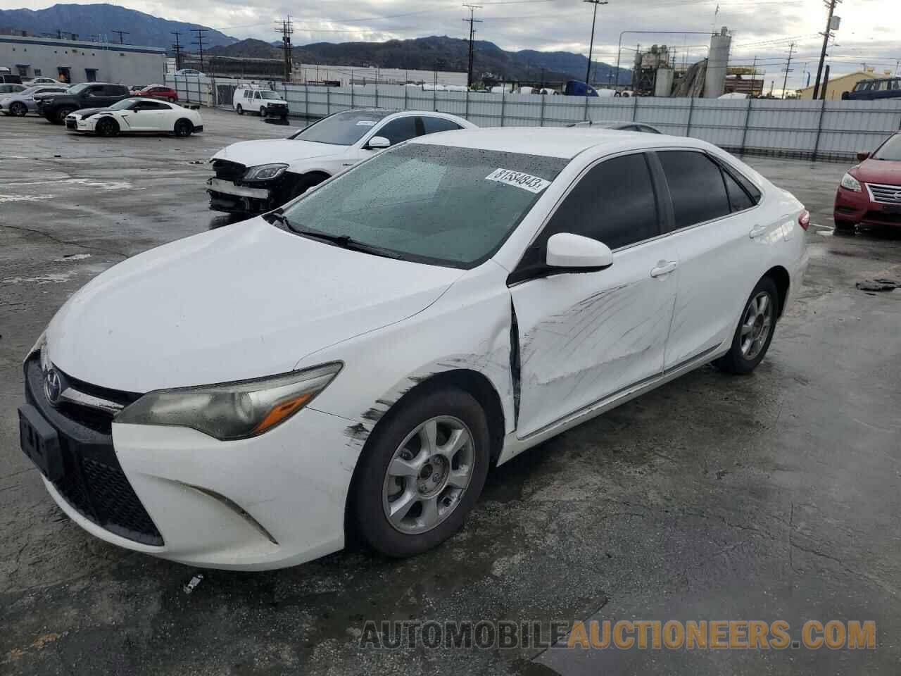 4T1BF1FK4HU652660 TOYOTA CAMRY 2017