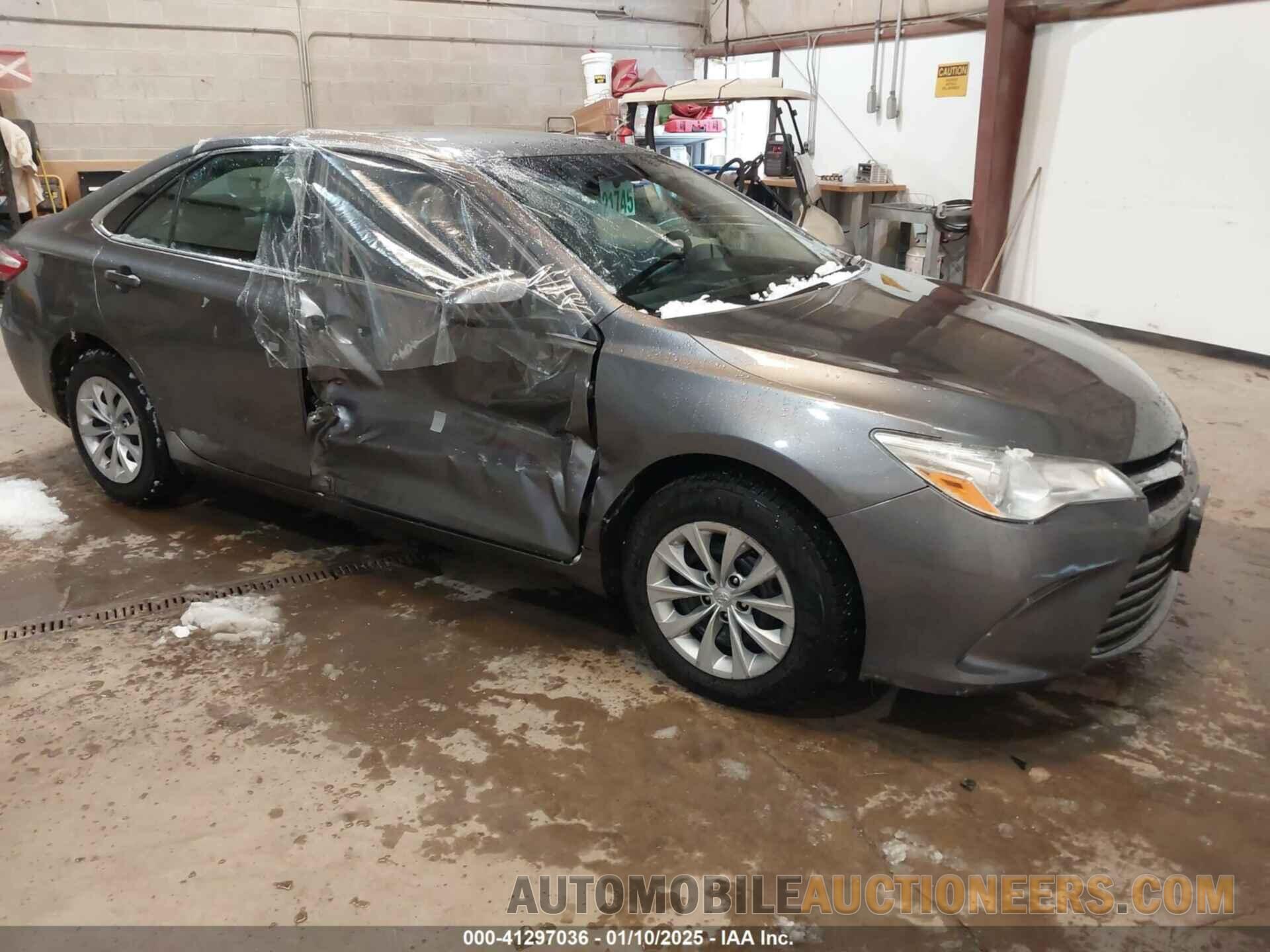 4T1BF1FK4HU661973 TOYOTA CAMRY 2017