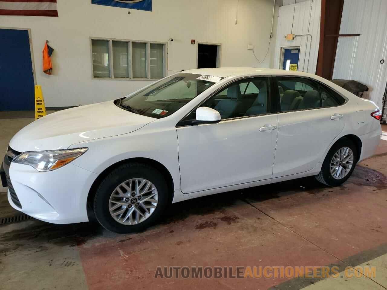 4T1BF1FK4HU706166 TOYOTA CAMRY 2017