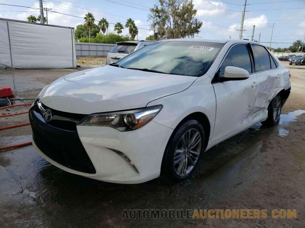 4T1BF1FK4HU708077 TOYOTA CAMRY 2017