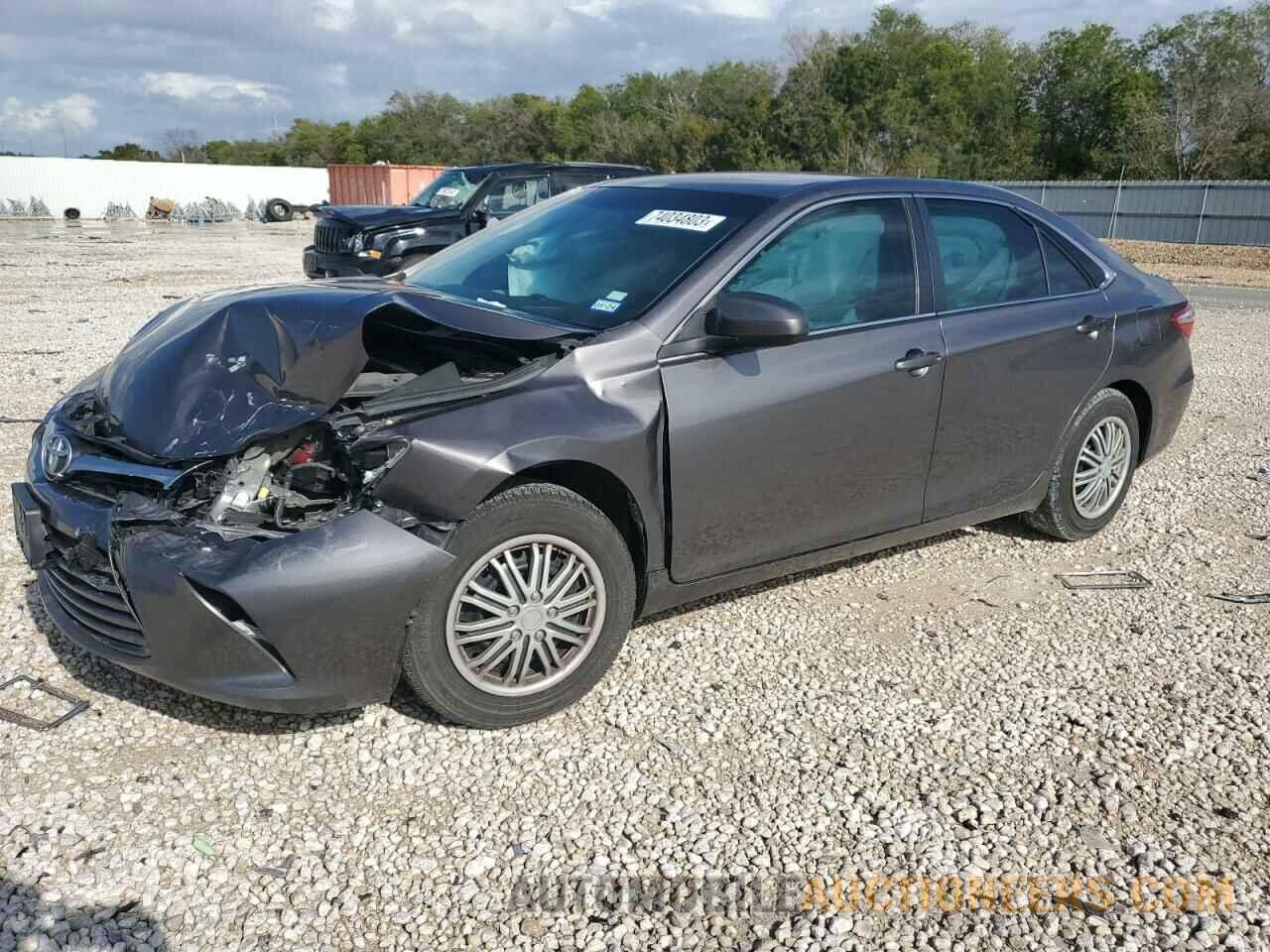 4T1BF1FK4HU714607 TOYOTA CAMRY 2017