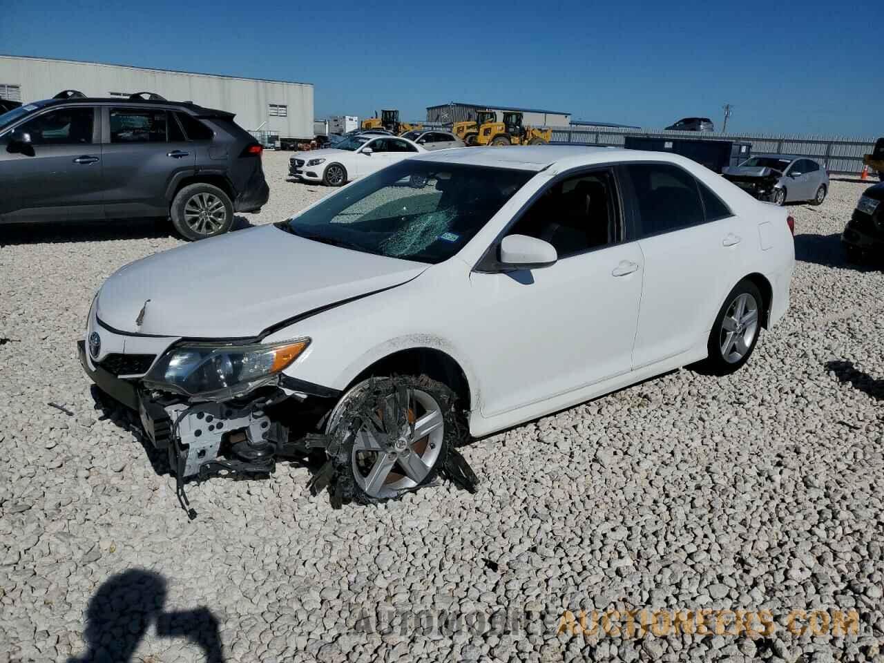 4T1BF1FK5CU511329 TOYOTA CAMRY 2012