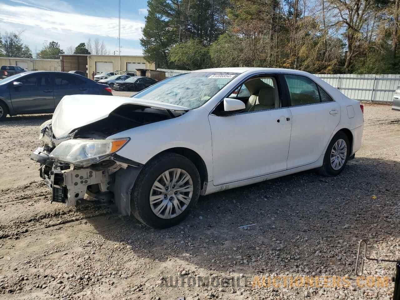 4T1BF1FK5CU607509 TOYOTA CAMRY 2012