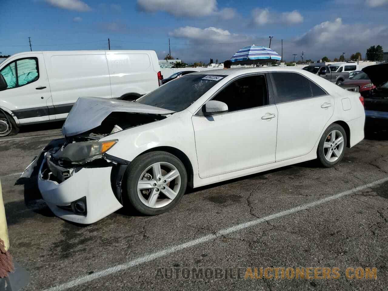 4T1BF1FK5DU687878 TOYOTA CAMRY 2013