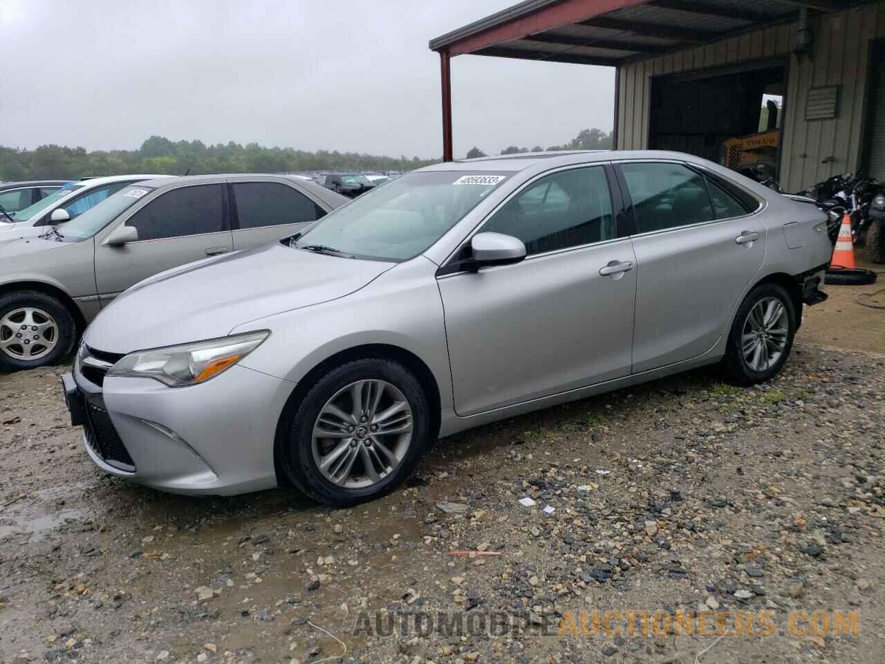 4T1BF1FK5FU005262 TOYOTA CAMRY 2015