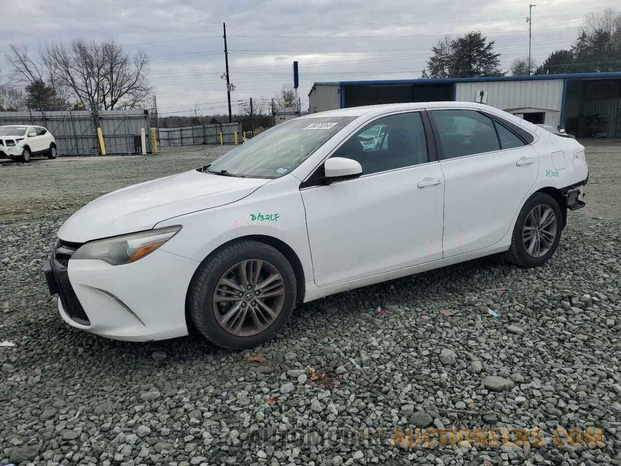 4T1BF1FK5FU007738 TOYOTA CAMRY 2015