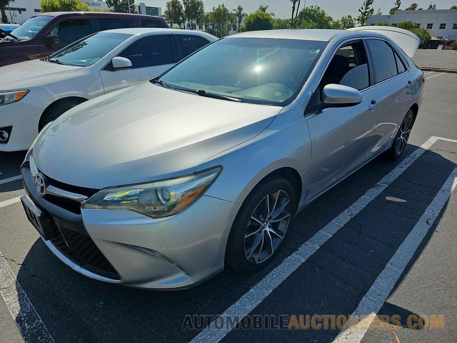 4T1BF1FK5FU009151 Toyota Camry 2015