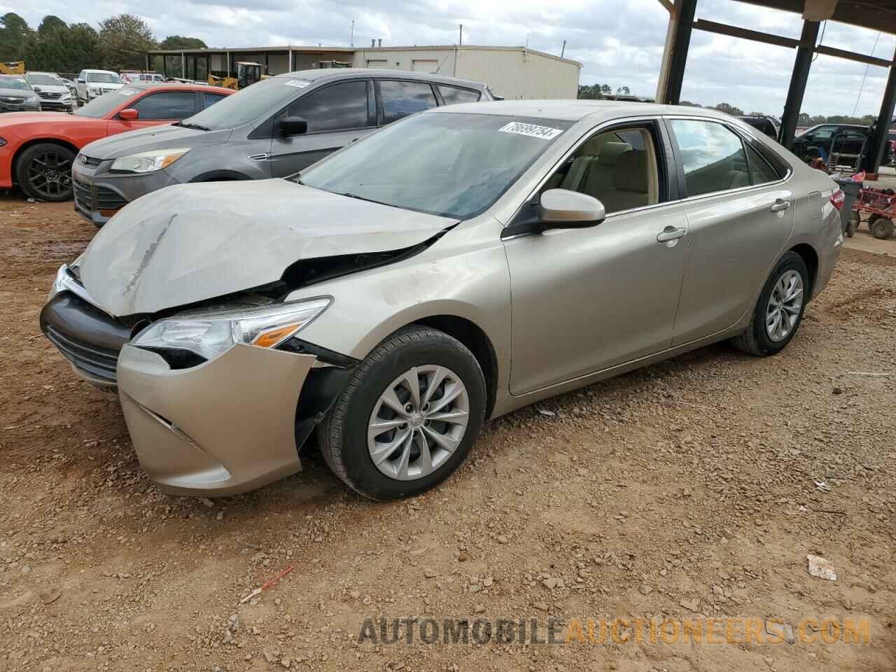 4T1BF1FK5FU023079 TOYOTA CAMRY 2015